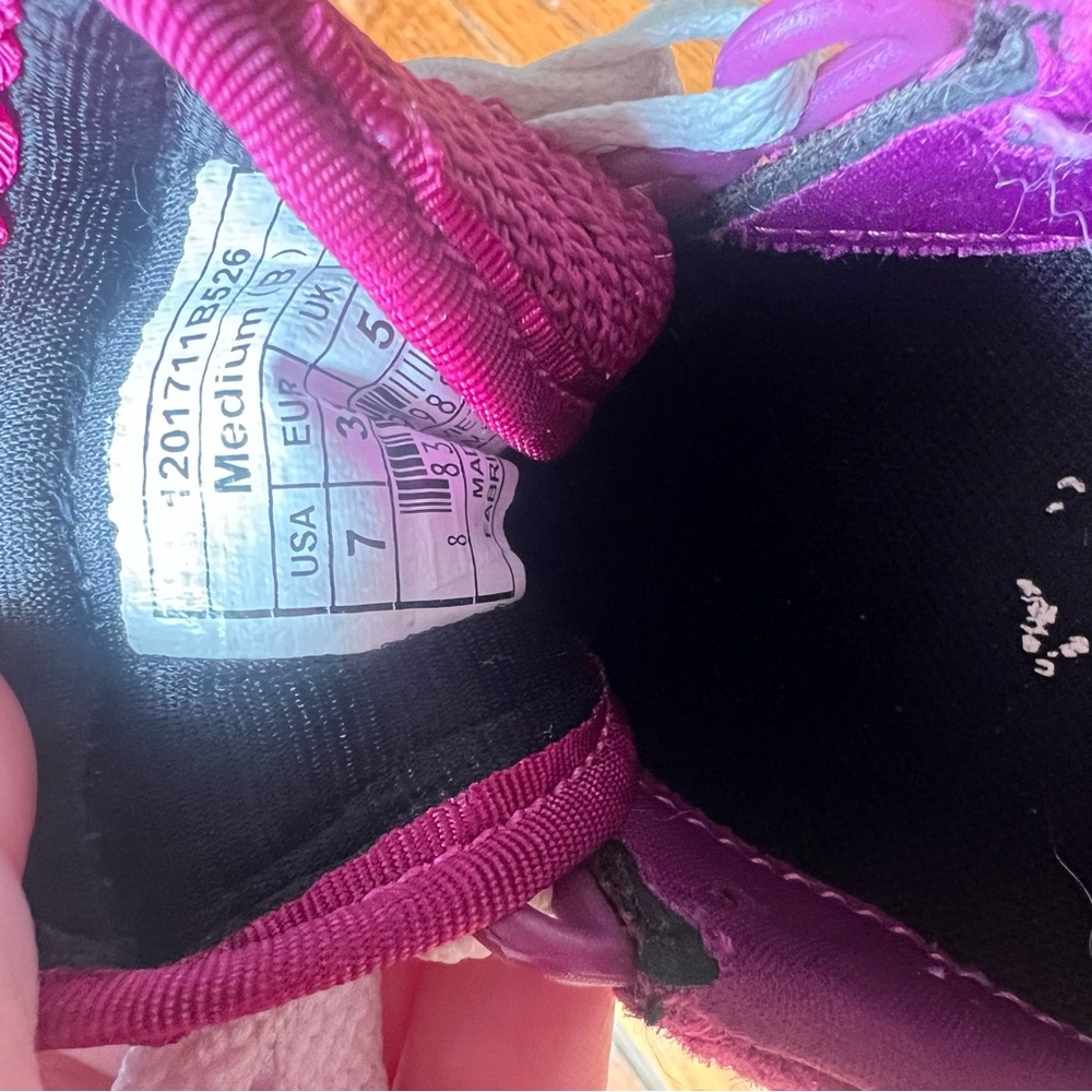 Brooks Women's Magenta Athletic Sneakers - Picture 8 of 8
